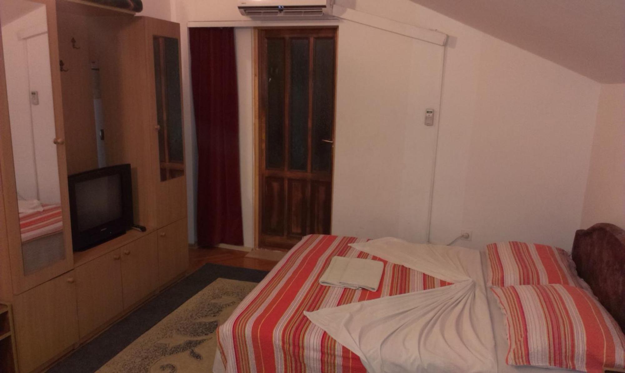 Apartments & Hostel Zdrava Hrana Mostar Extérieur photo