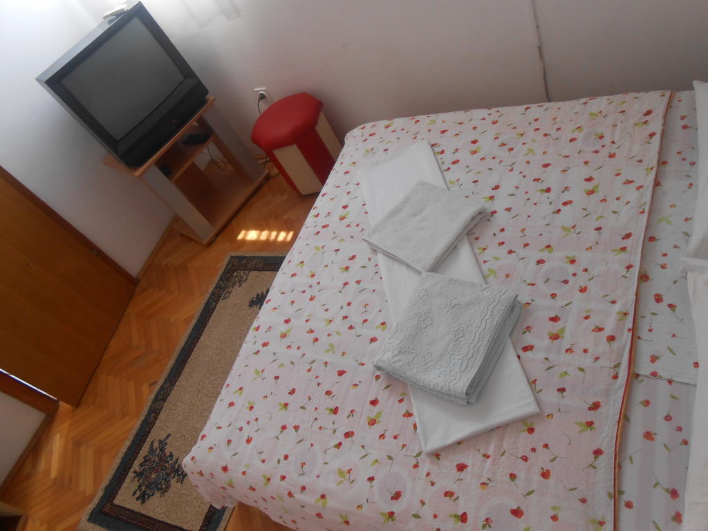Apartments & Hostel Zdrava Hrana Mostar Extérieur photo