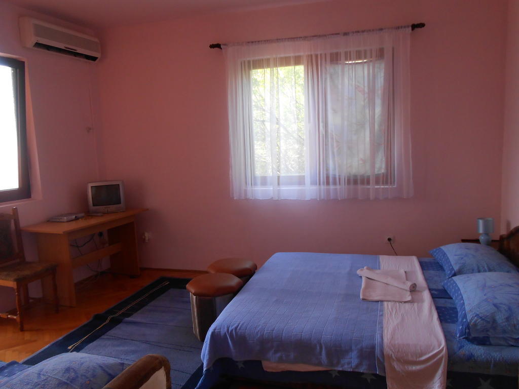 Apartments & Hostel Zdrava Hrana Mostar Chambre photo