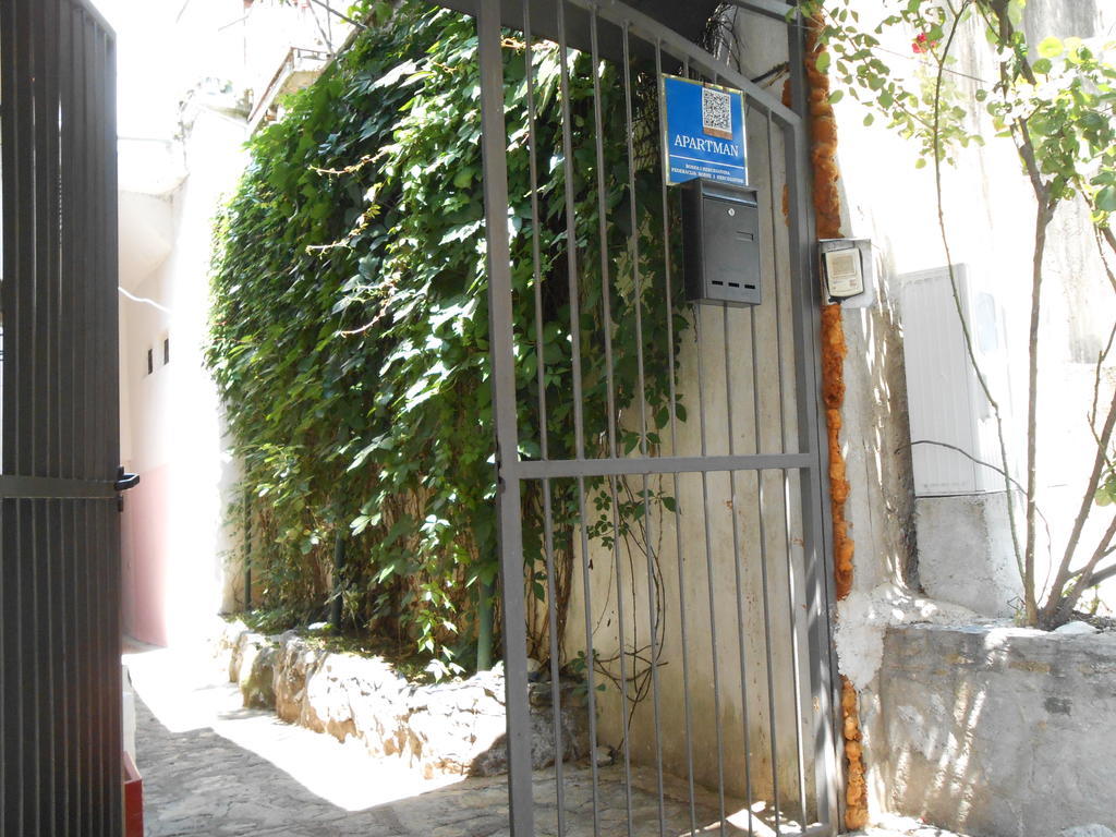 Apartments & Hostel Zdrava Hrana Mostar Extérieur photo