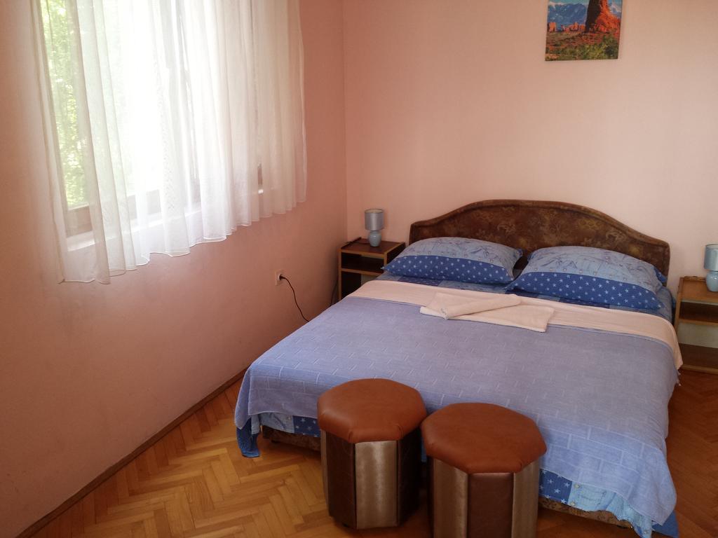 Apartments & Hostel Zdrava Hrana Mostar Extérieur photo